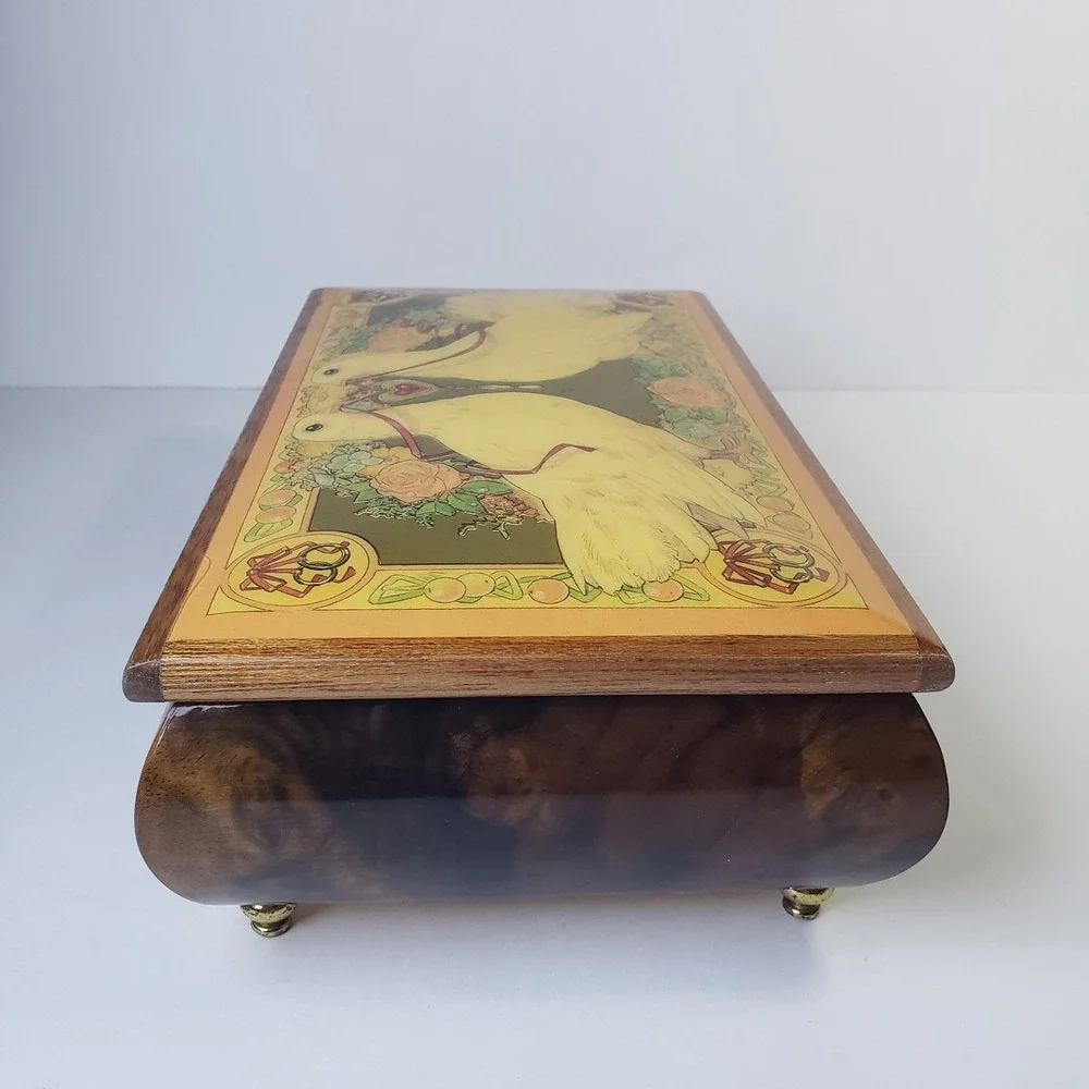 Vintage Reuge Swiss Musical Movement Lefton Jewelry Box Glossy Wood with Doves